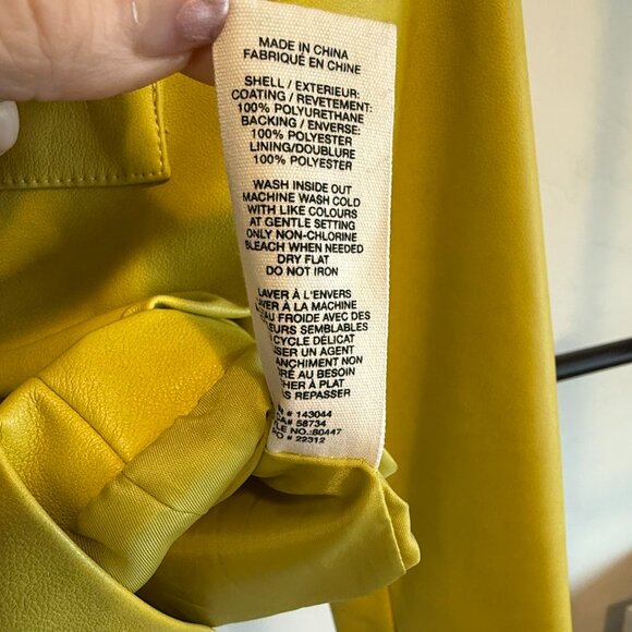 Anthropologie Avec Les Filles Yellow Faux Leather Cropped Blazer XS - Picture 7 of 8